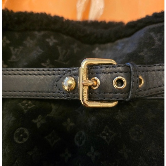 Louis Vuitton Black Knee-High Boots - Picture 3 of 15